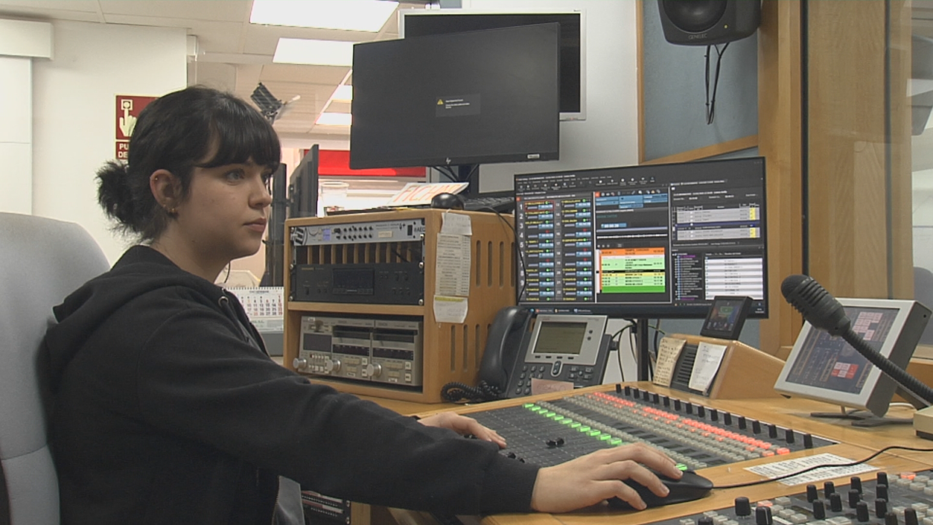 COPEJUMILLA}COPEJUMILLA}RADIOS ESCOLARES 2